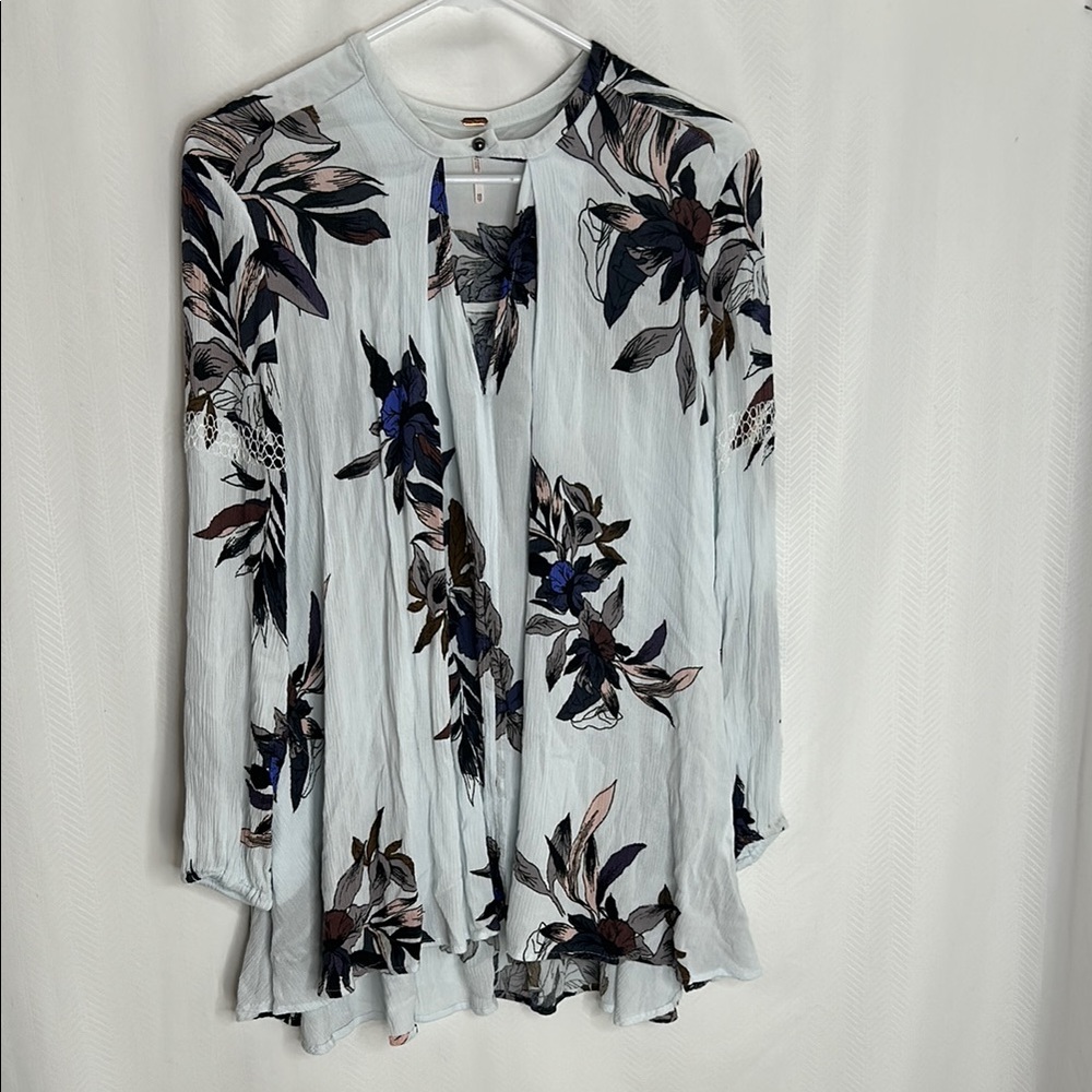 Free People White Pleated 3/4 Sleeve Blouse